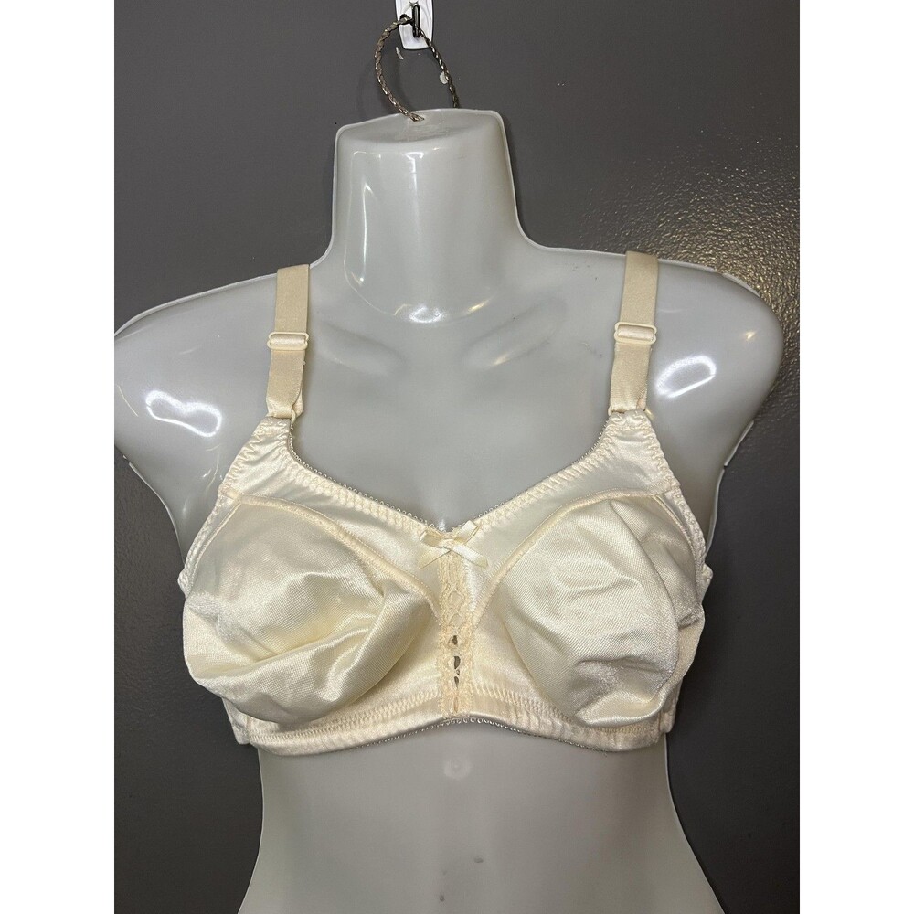 Bali Bra Womens 34D Off White Satin Soft Cup Bralette Wireless Full Coverage